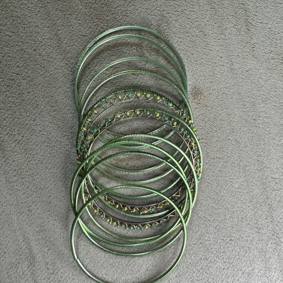 Bangles - Green /Silver / Gold - Retro - Picture 3 of 4